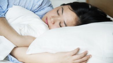 Dormir avec le ventilateur allumé mauvais pour la santé