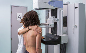 Cancer du sein: certains polluants favoriseraient les métastases