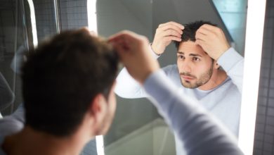 La pollution peut-elle aussi contribuer à la perte des cheveux ?