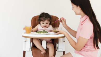 Photo de Votre enfant boude devant son assiette ? Le forcer pourrait s’avérer contre-productif