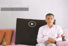 Photo de Yoga : découvrez tous les avantages du Surya Namaskar avec Rohit Ramnauth